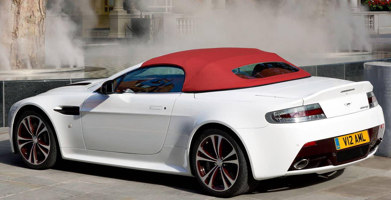 aston martin v12 vantage roadster
