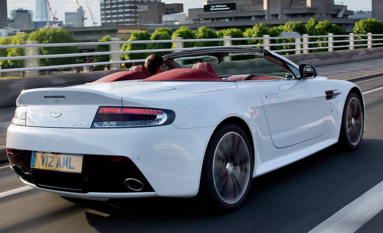 aston martin v12 vantage roadster