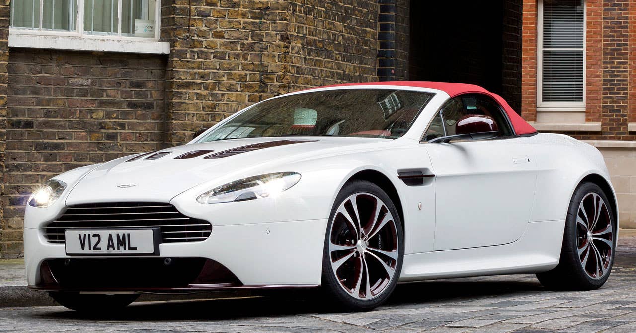 aston martin v12 vantage roadster