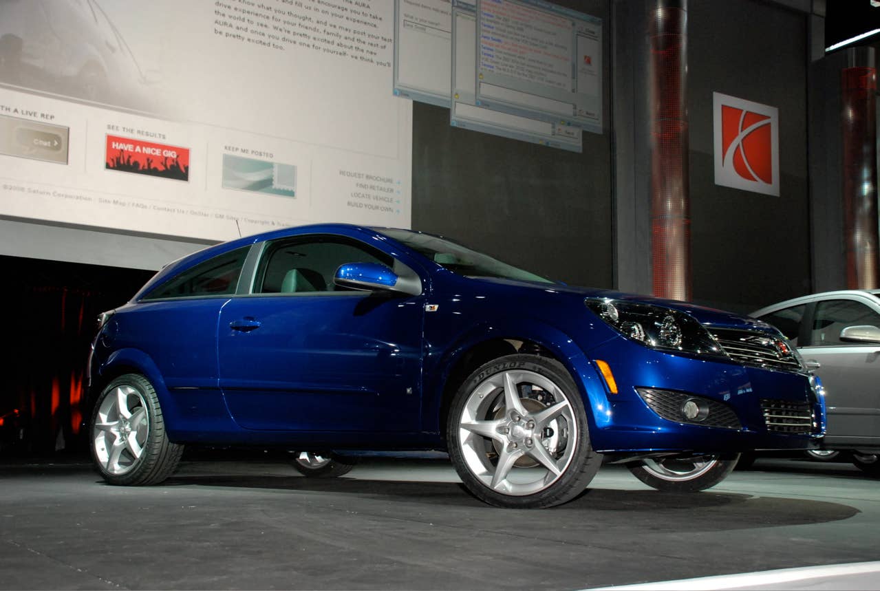 2004 Saturn Astra