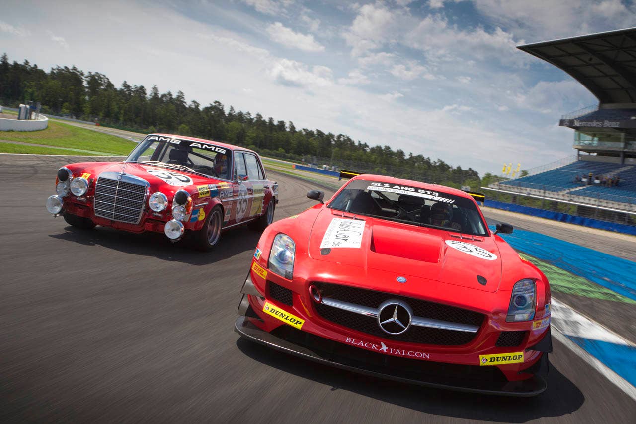 SLS AMG GT3 & AMG 300 SEL  2011