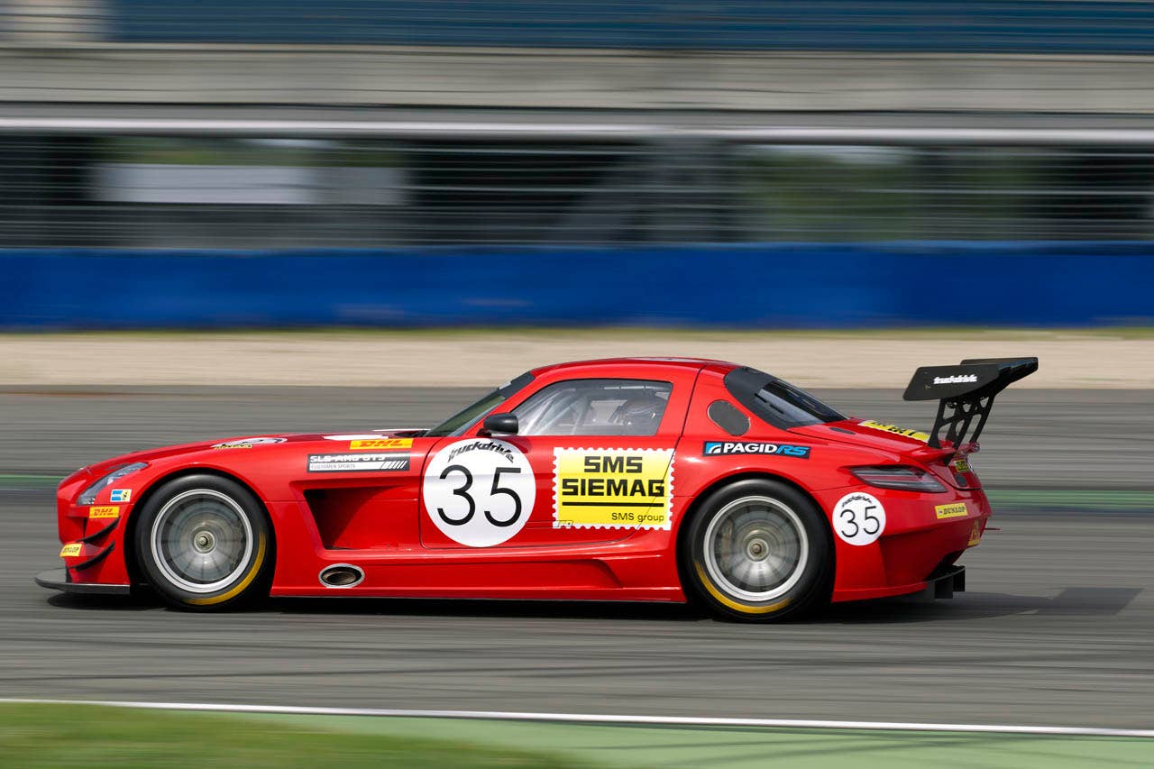 SLS AMG GT3 & AMG 300 SEL  2011