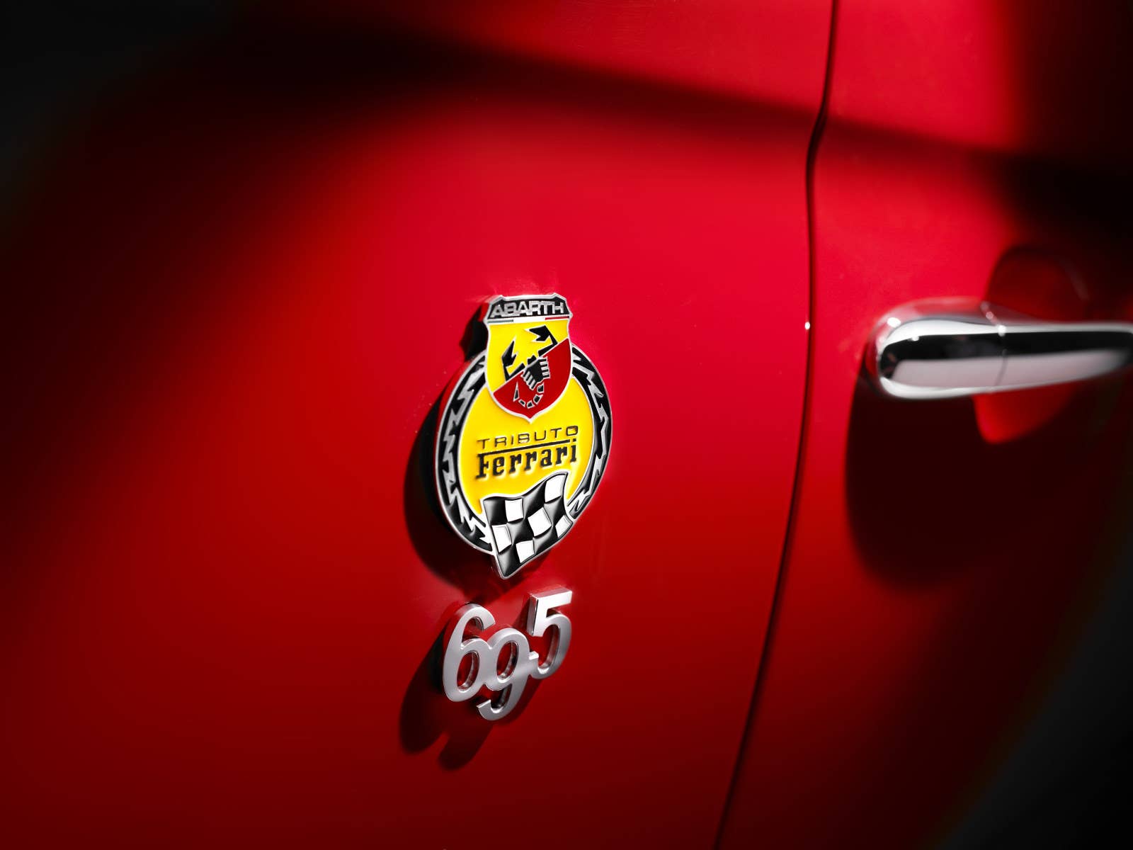 Officially Official: Fiat confirms Abarth 695 