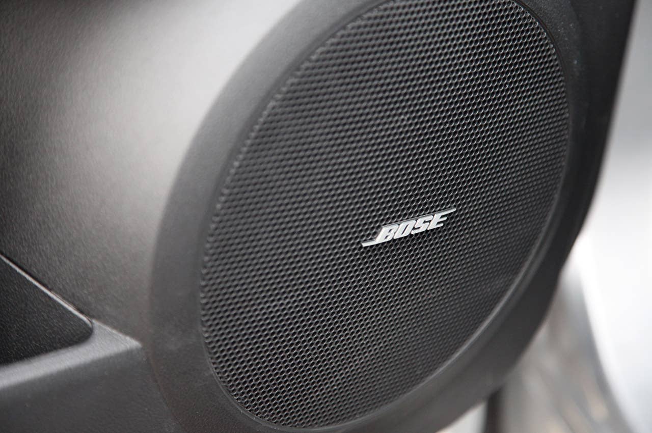 2011 Mazda CX-7 door speaker