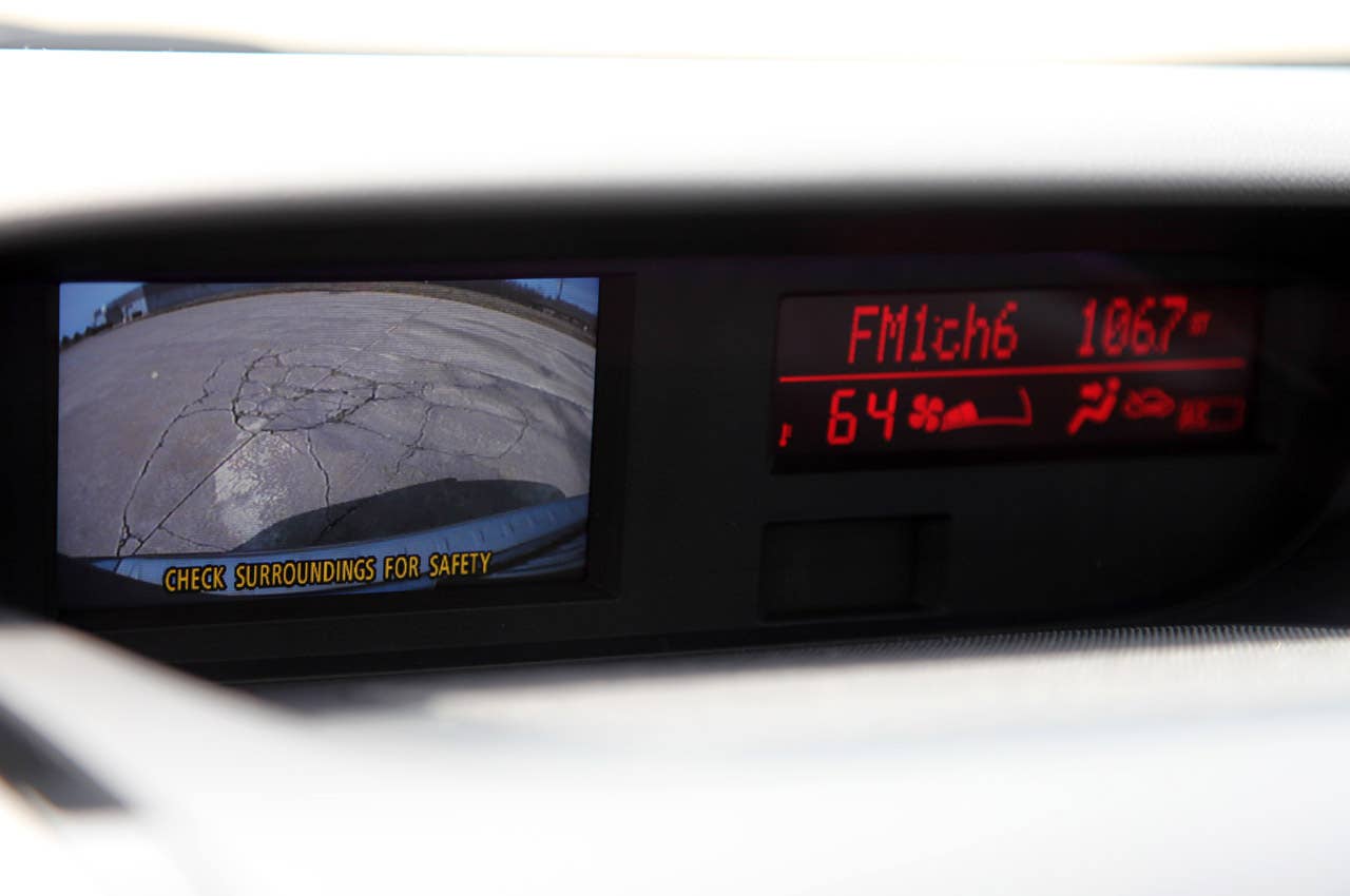 2011 Mazda CX-7 backup camera