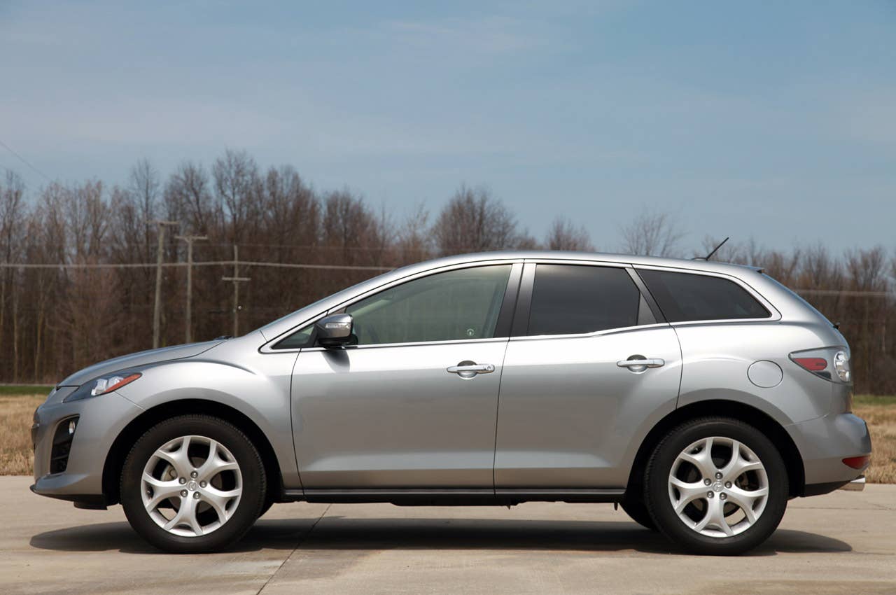 2011 Mazda CX-7 side view