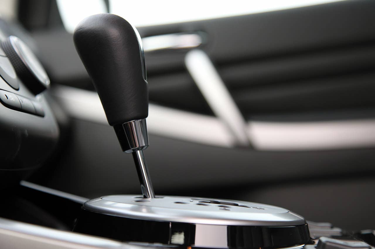 2011 Mazda CX-7 shifter
