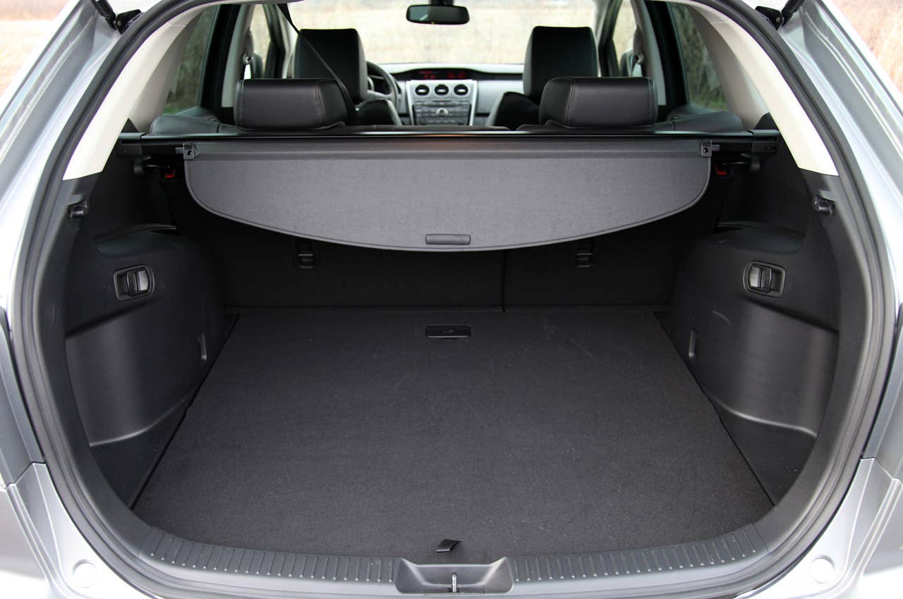 2011 Mazda CX-7 rear cargo area