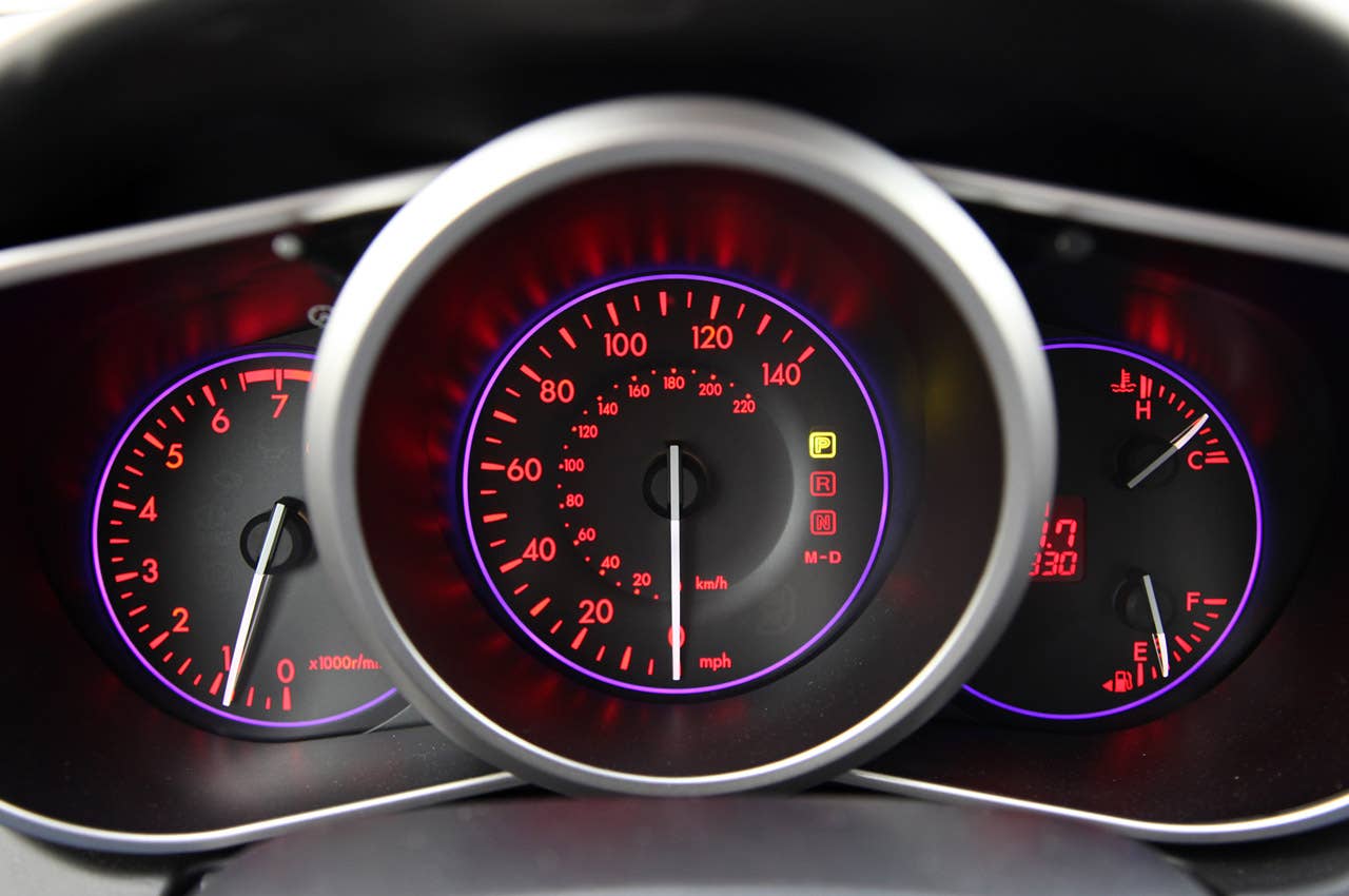 2011 Mazda CX-7 gauges