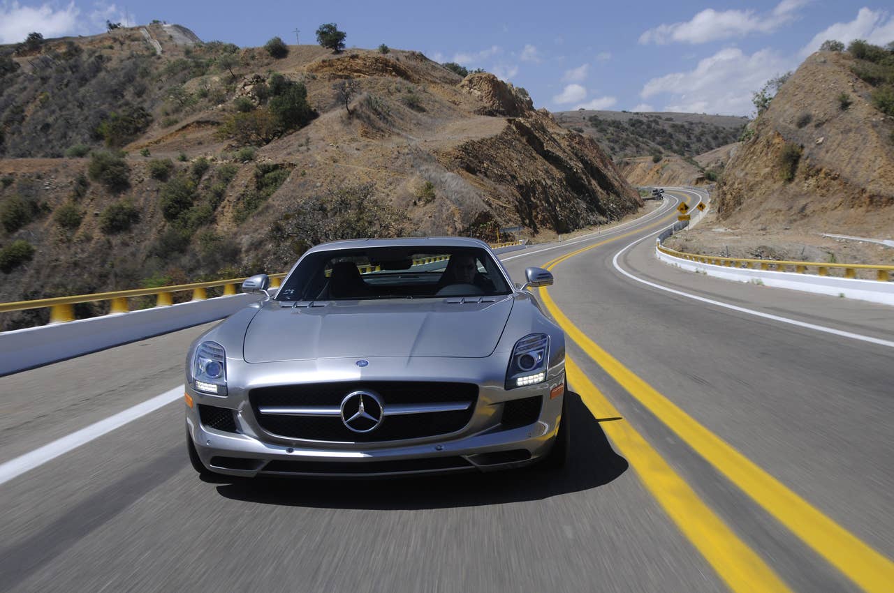 Roots of a legend: Mexicos Carrera Panamericana with the Mercedes-Benz SLS AMG