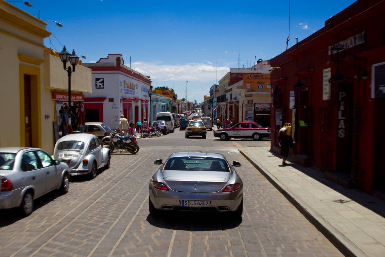 Roots of a legend: Mexicos Carrera Panamericana with the Mercedes-Benz SLS AMG