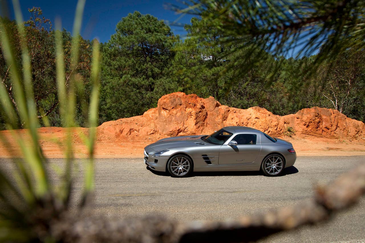 Roots of a legend: Mexicos Carrera Panamericana with the Mercedes-Benz SLS AMG