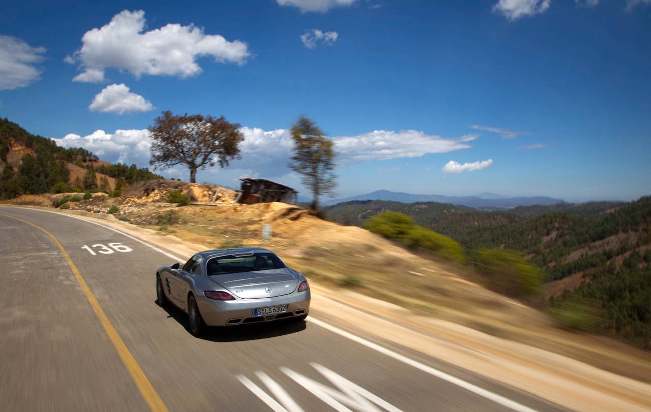 Roots of a legend: Mexicos Carrera Panamericana with the Mercedes-Benz SLS AMG