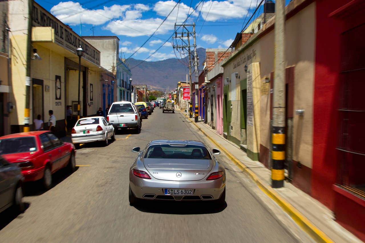 Roots of a legend: Mexicos Carrera Panamericana with the Mercedes-Benz SLS AMG
