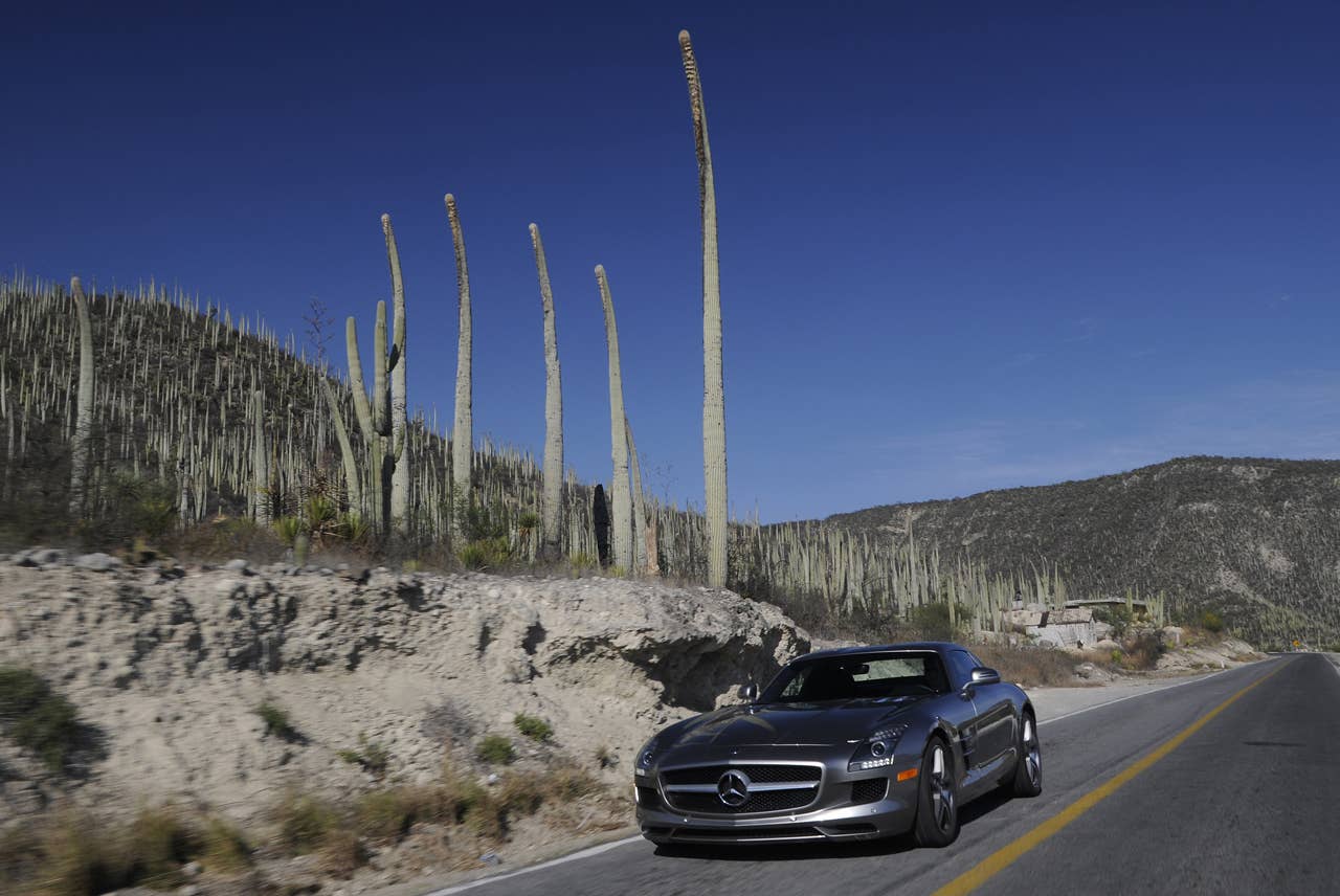 Roots of a legend: Mexicos Carrera Panamericana with the Mercedes-Benz SLS AMG