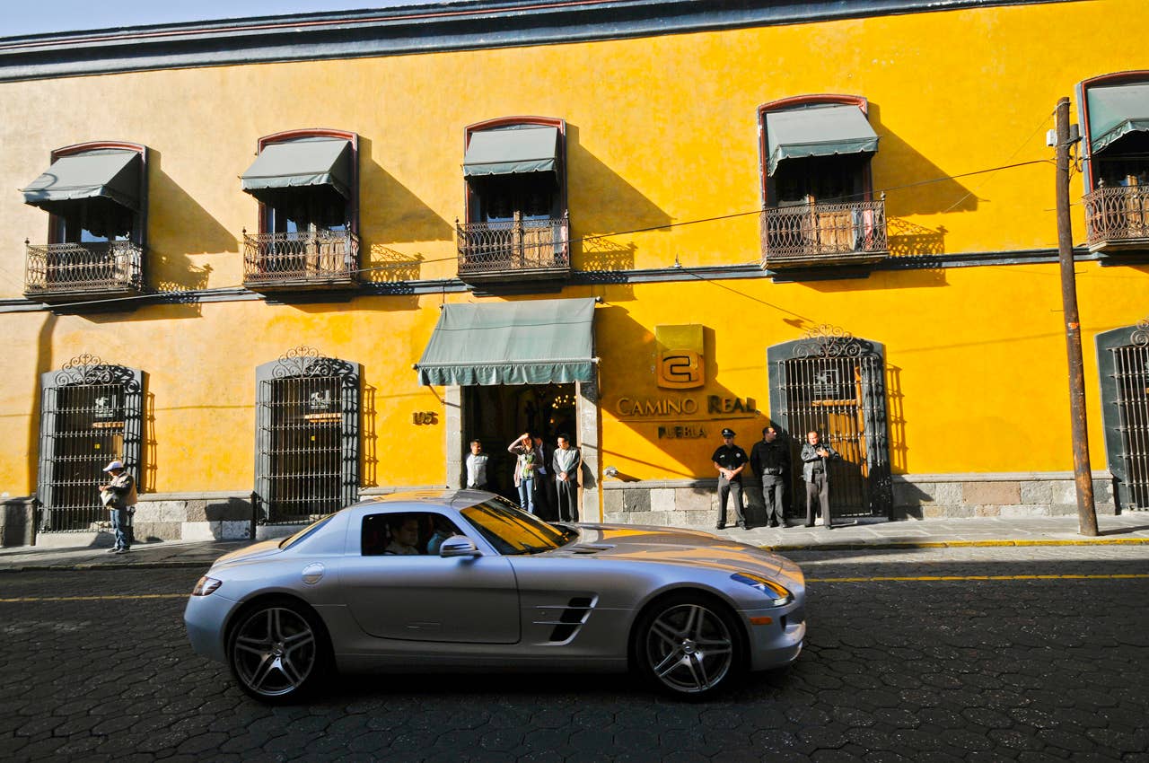 Roots of a legend: Mexicos Carrera Panamericana with the Mercedes-Benz SLS AMG