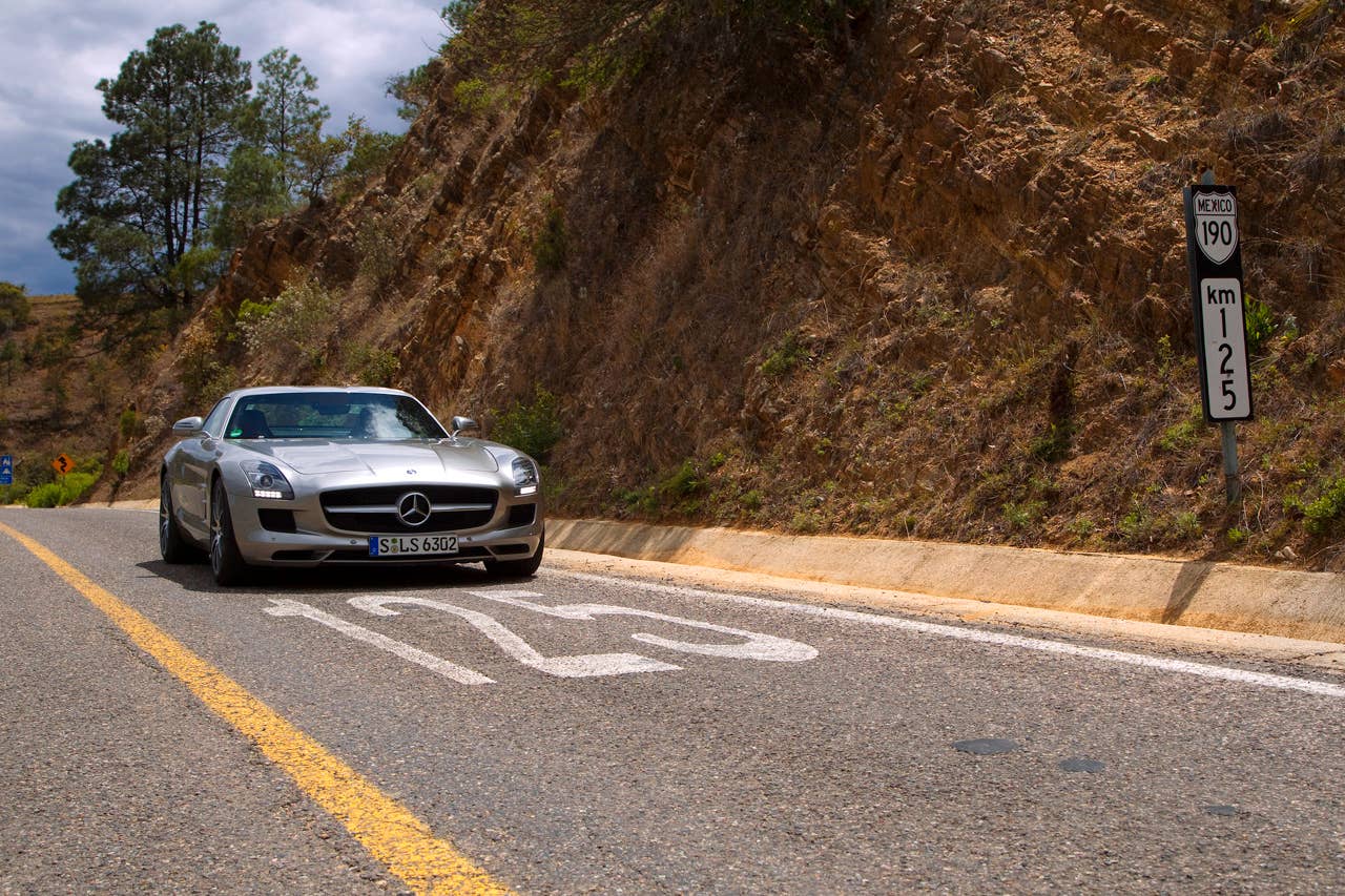 Roots of a legend: Mexicos Carrera Panamericana with the Mercedes-Benz SLS AMG