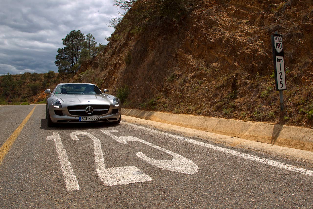 Roots of a legend: Mexicos Carrera Panamericana with the Mercedes-Benz SLS AMG