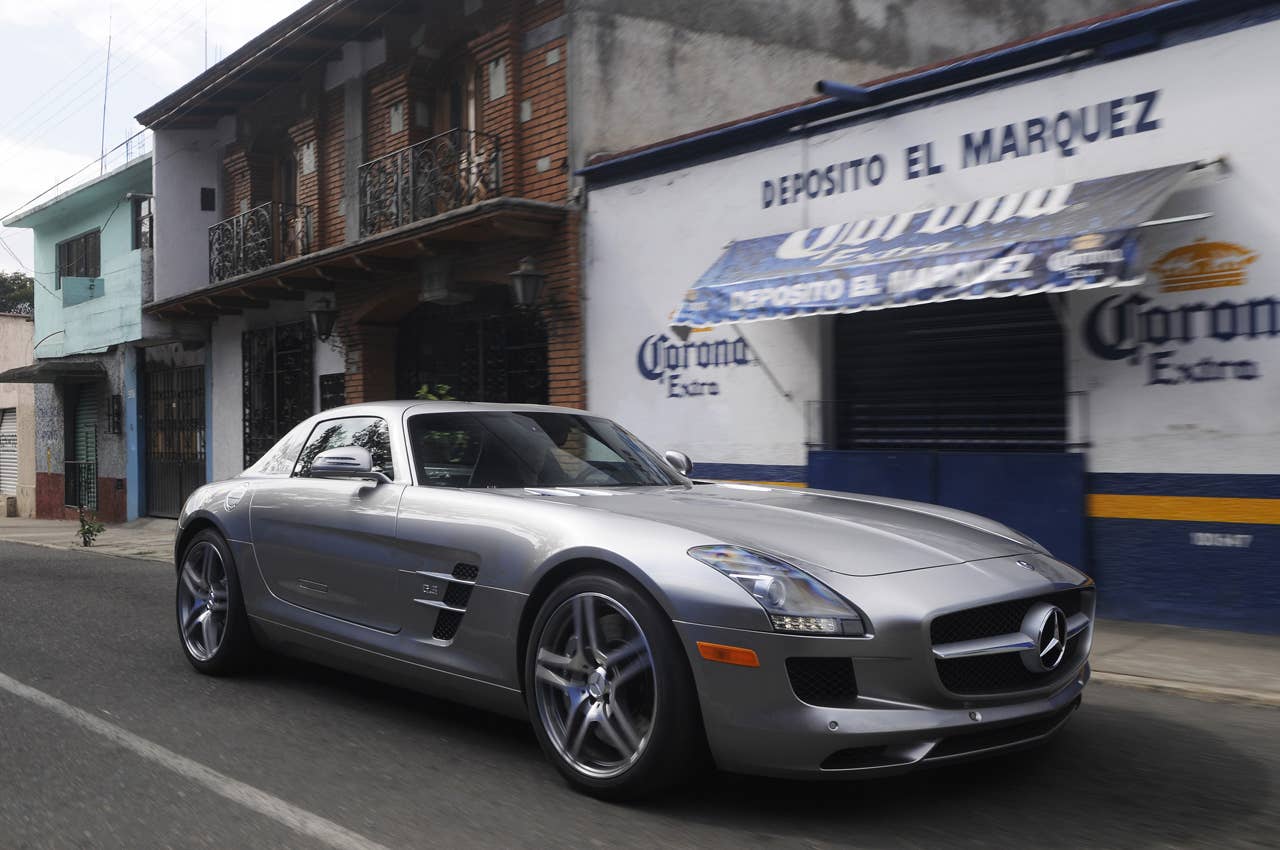 Roots of a legend: Mexicos Carrera Panamericana with the Mercedes-Benz SLS AMG