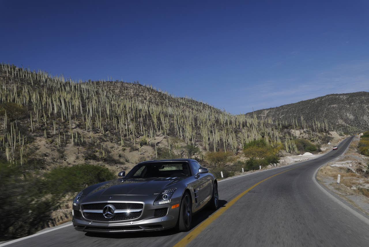 Roots of a legend: Mexicos Carrera Panamericana with the Mercedes-Benz SLS AMG