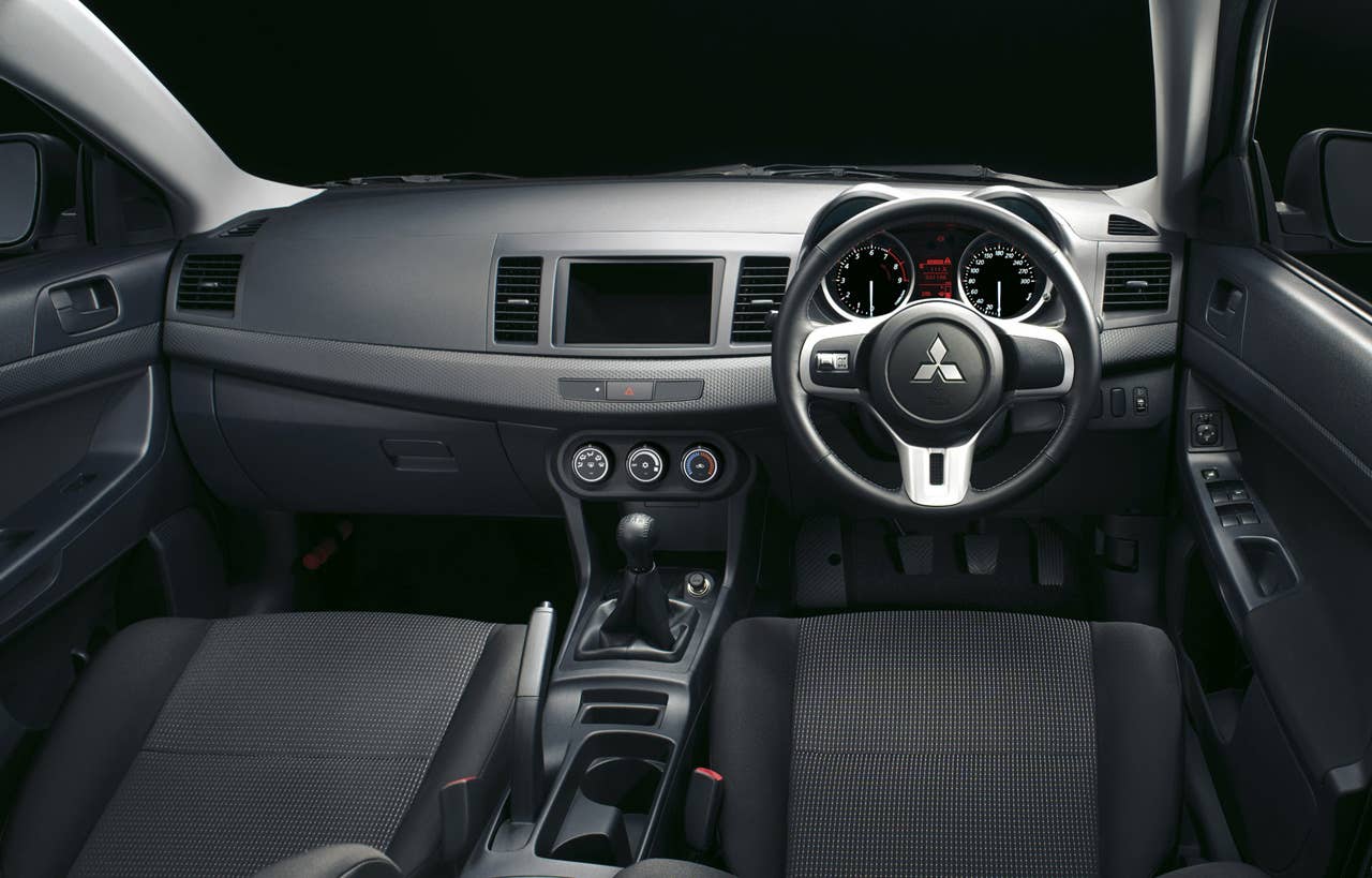Lancer Evolution X RS Dashboard