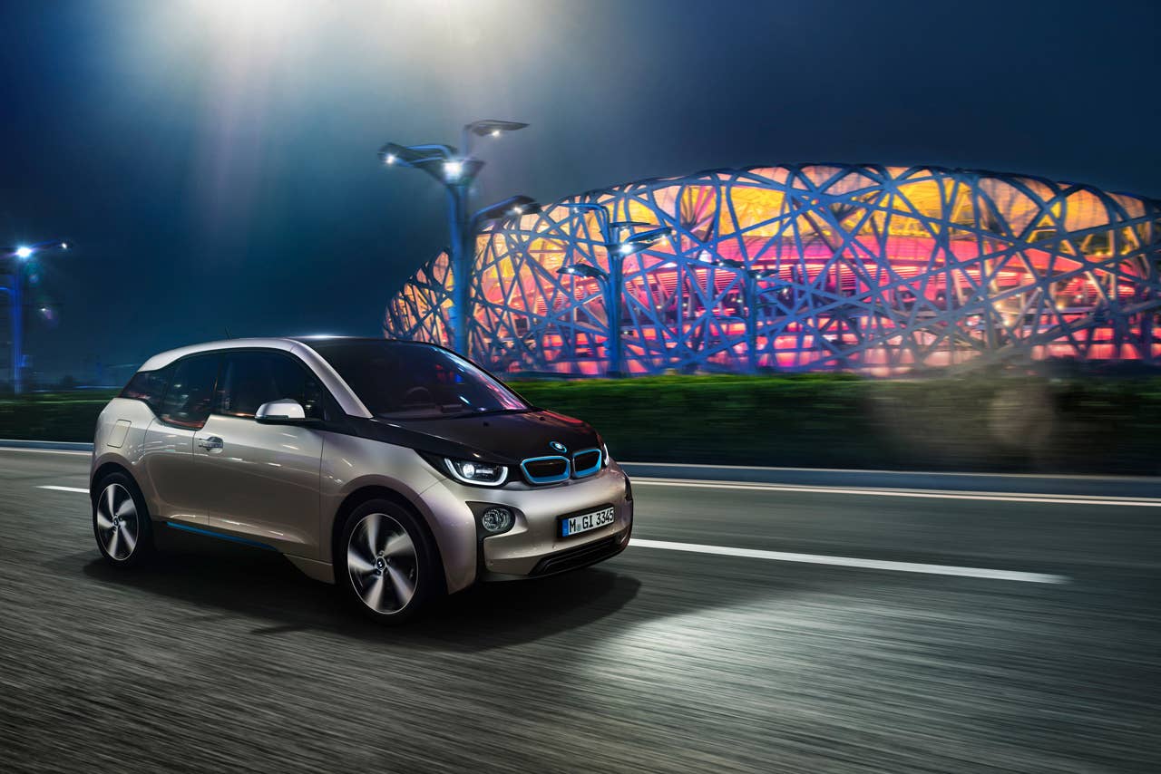 2014 BMW i3 debuts