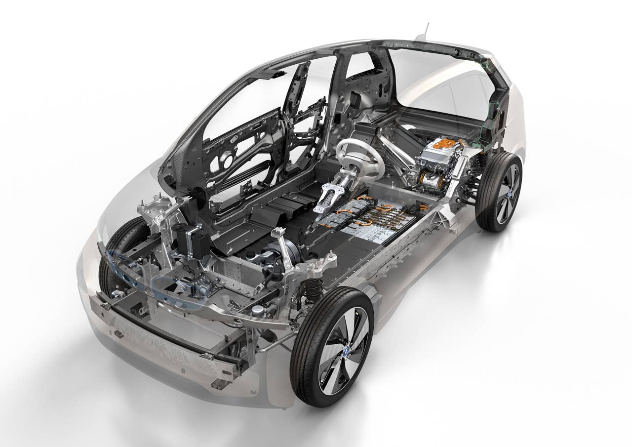 2014 BMW i3 debuts