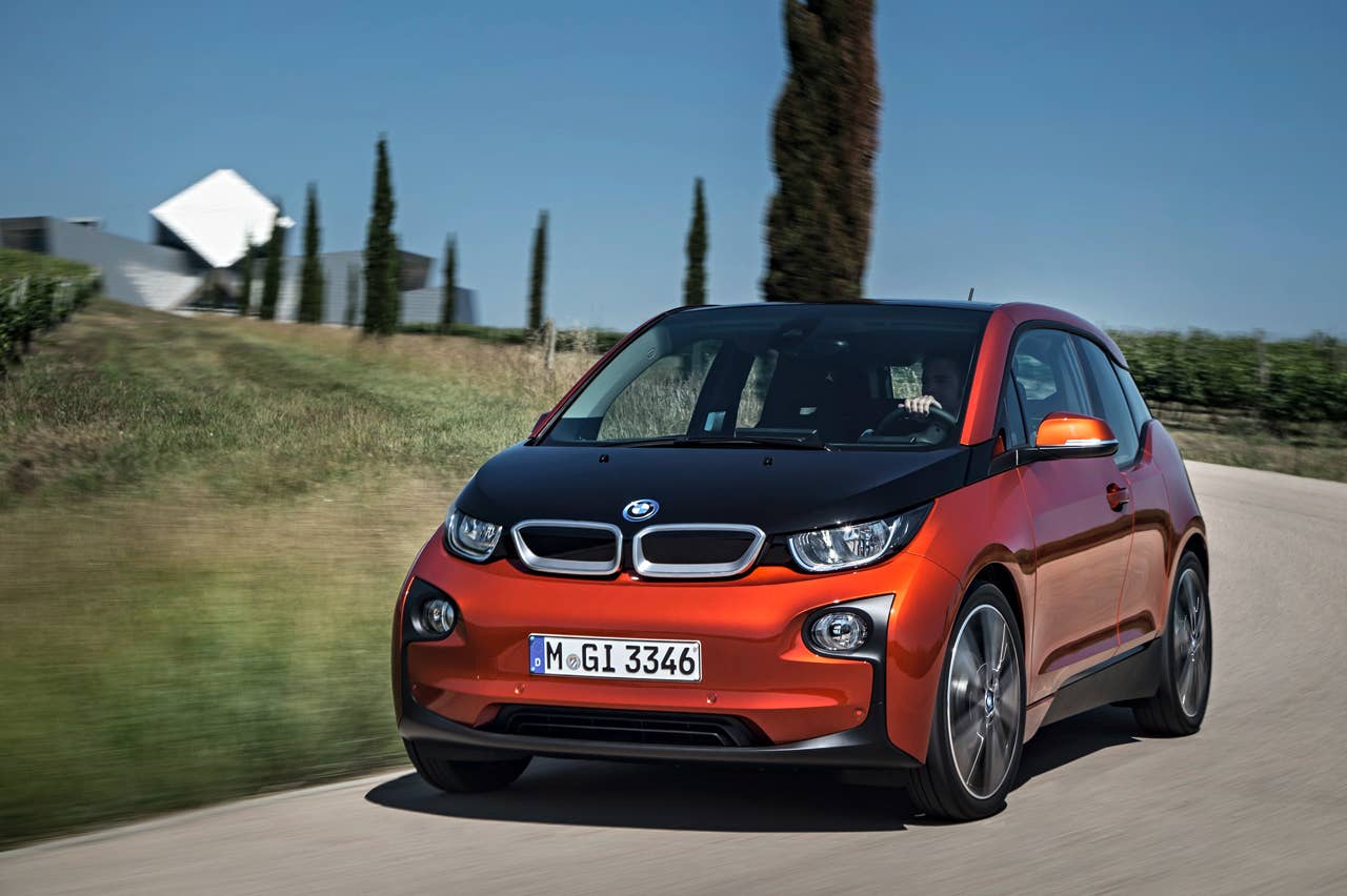 2014 BMW i3 debuts