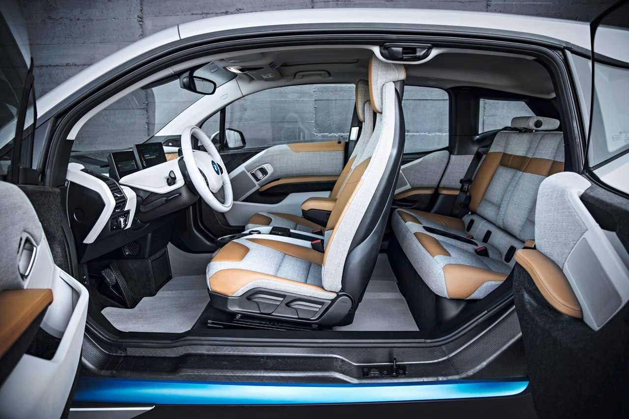 2014 BMW i3 debuts