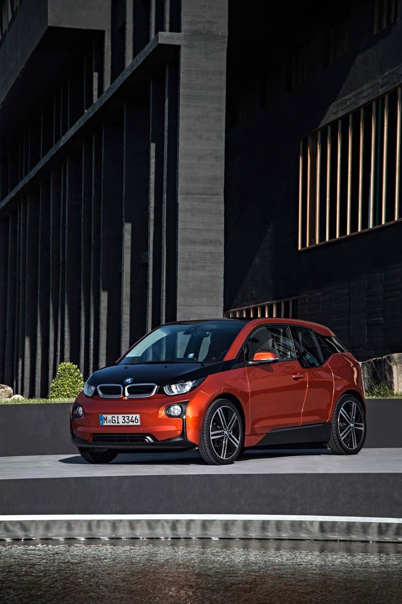 2014 BMW i3 debuts