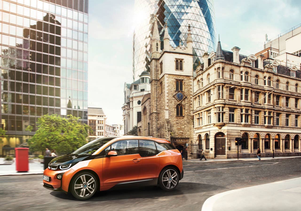 2014 BMW i3 debuts