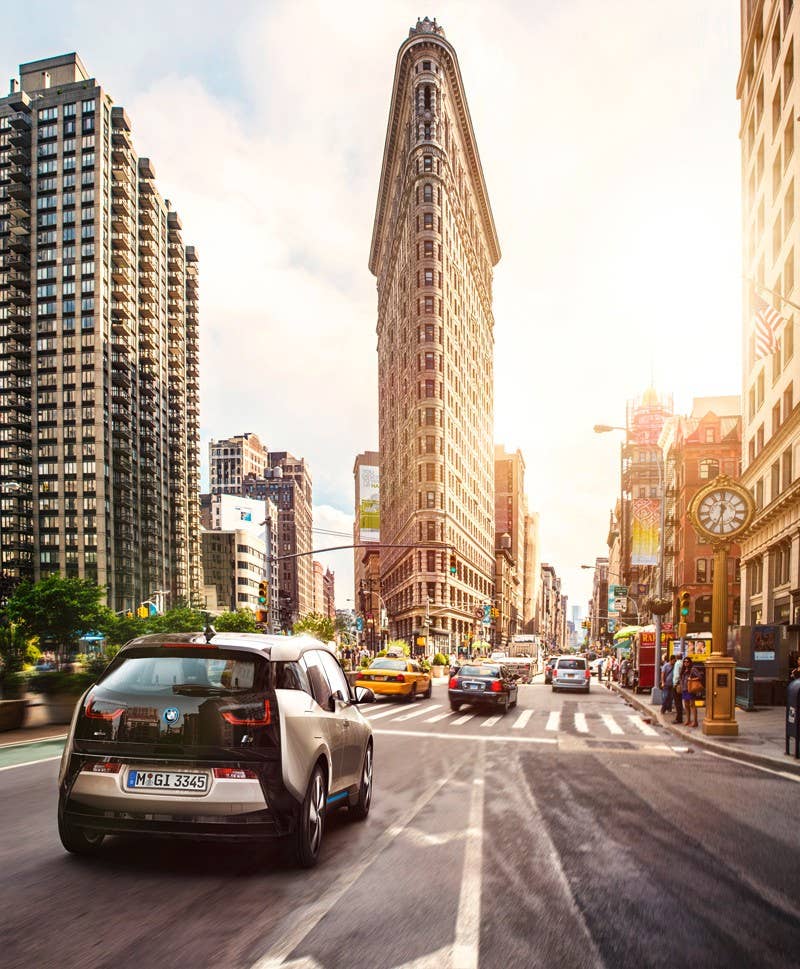 2014 BMW i3 debuts