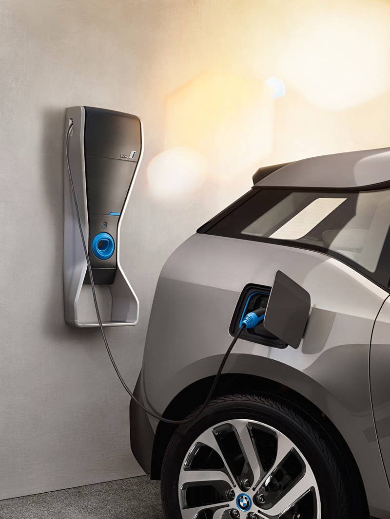 2014 BMW i3 debuts
