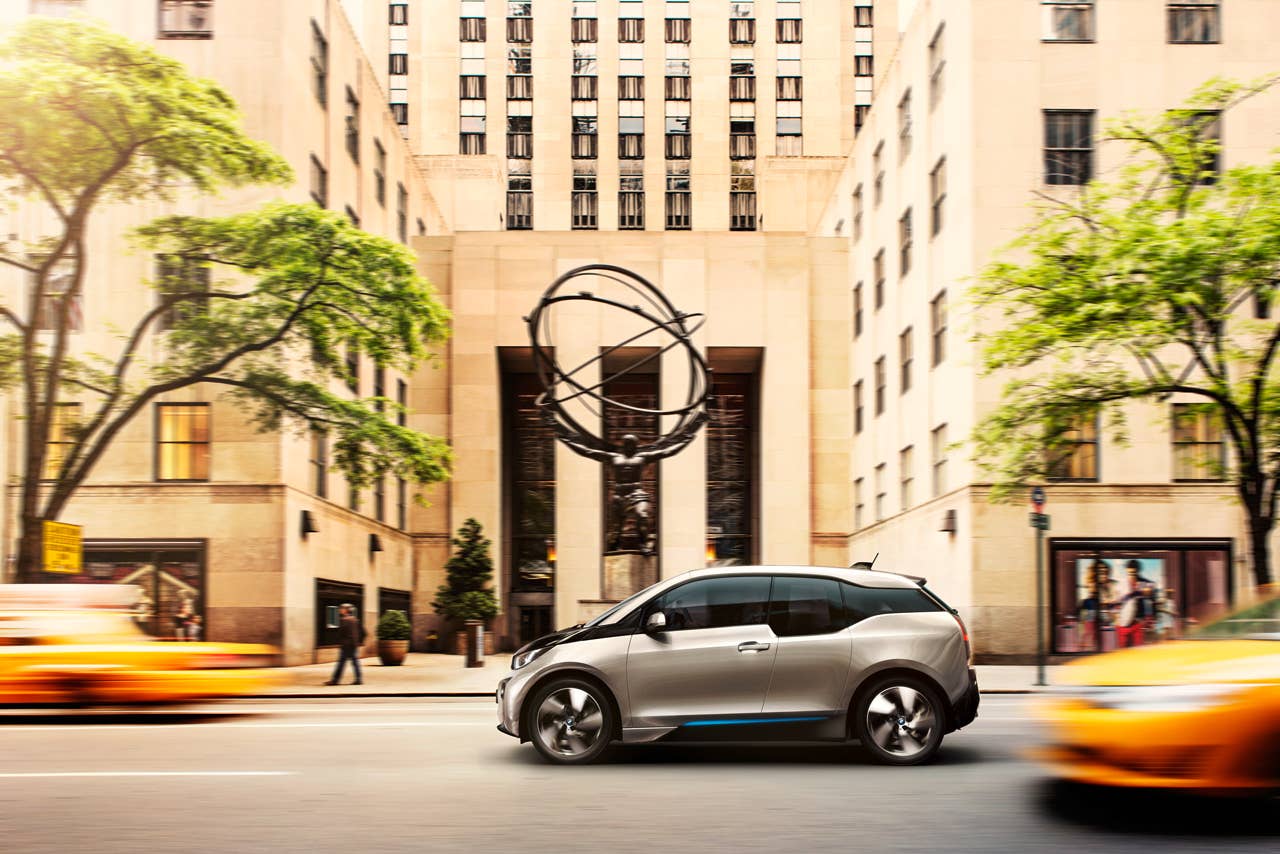 2014 BMW i3 debuts