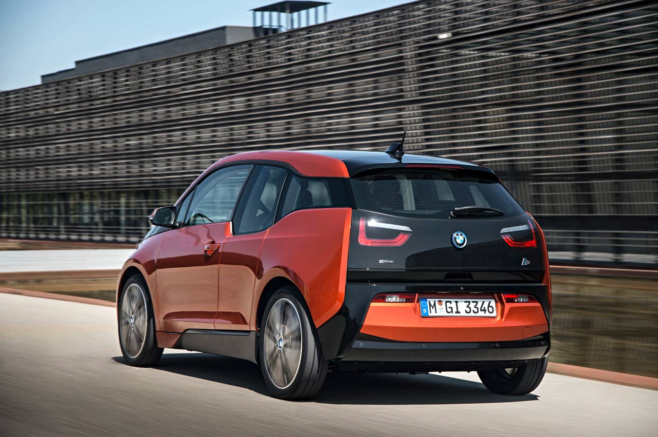 2014 BMW i3 debuts