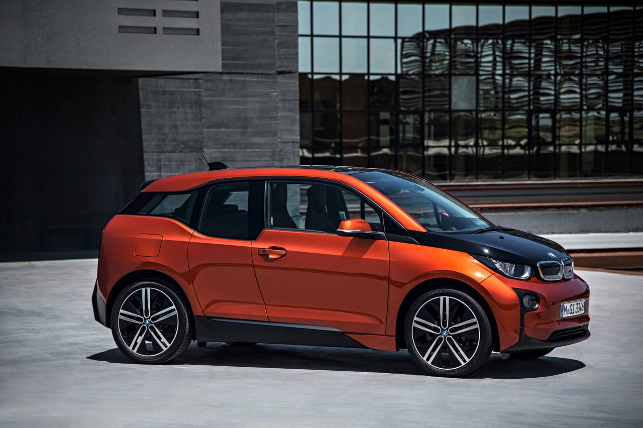 2014 BMW i3 debuts