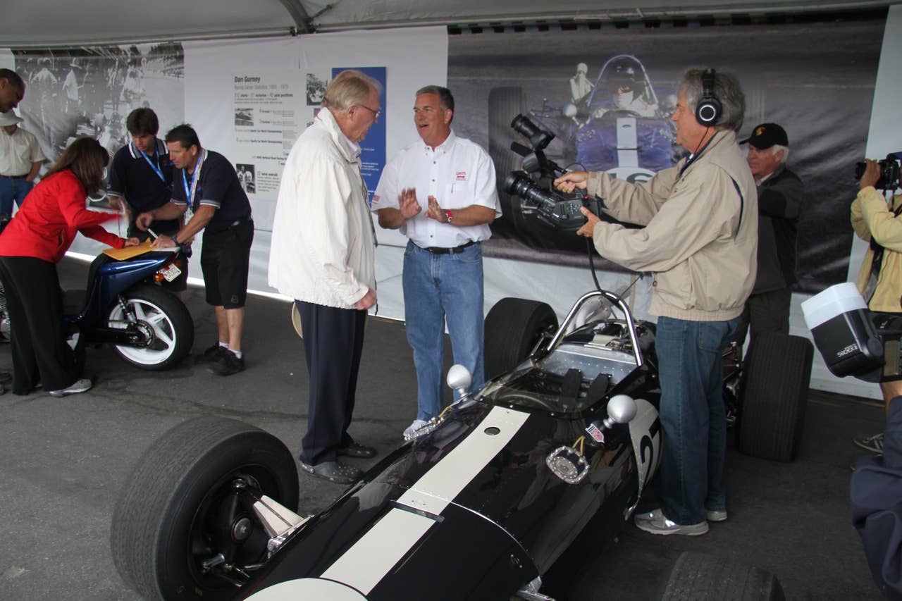 Dan Gurney with new owner of No 27