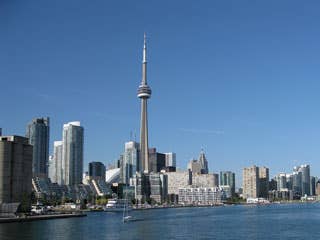 Increase in travel time (free-flow to peak hours): 25%  Delay per year with a 30 minute commute: 81 hours  Delay per hour driven in peak period: 31 minutes  Canada's biggest city also sees some of its worst traffic congestion. Thursday mornings and Wednesday evenings are especially bad here, both on highways and non-highways.  Image Credit: elPadawan, Flickr