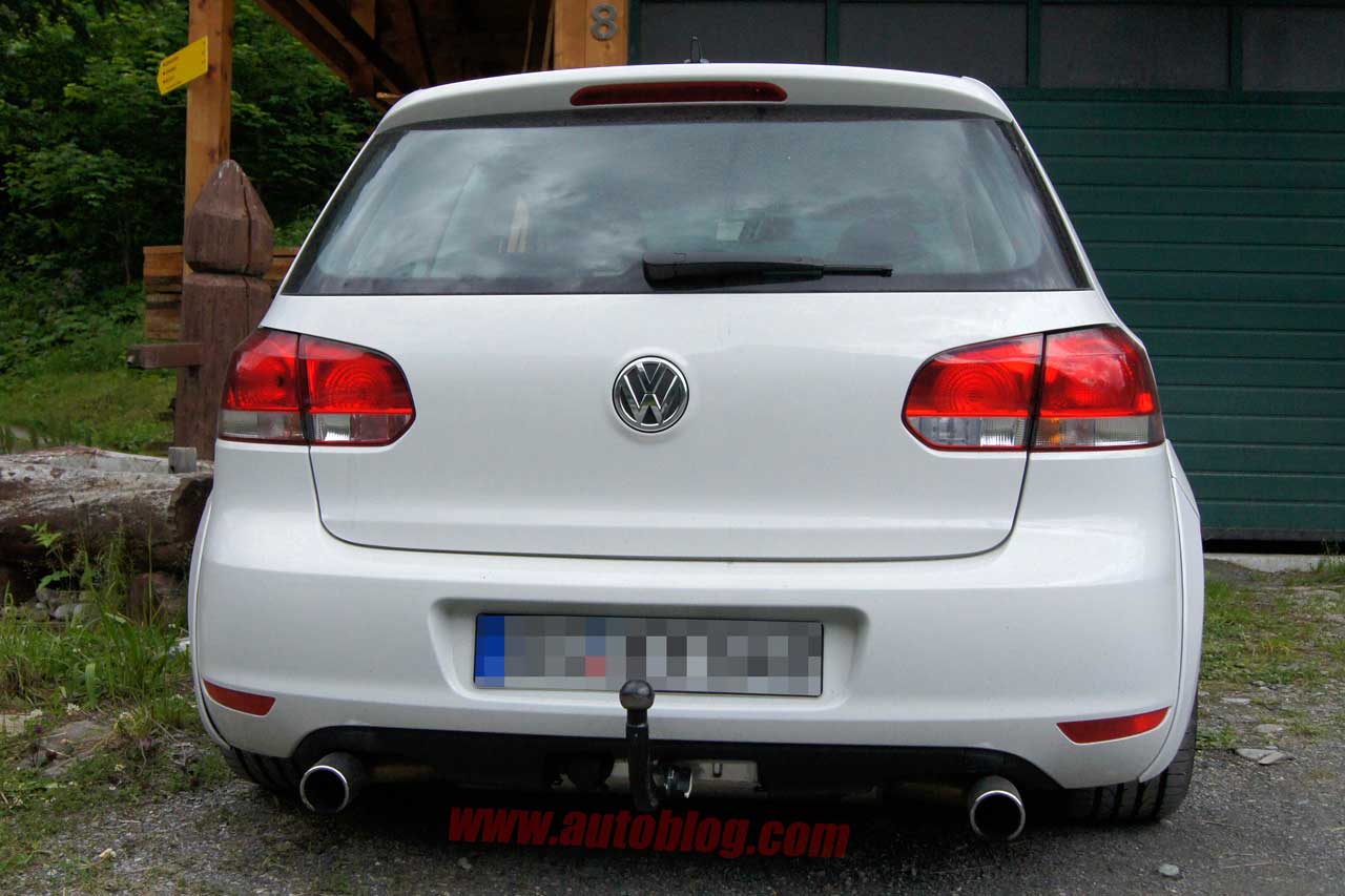 Volkswagen Golf GTI test mule