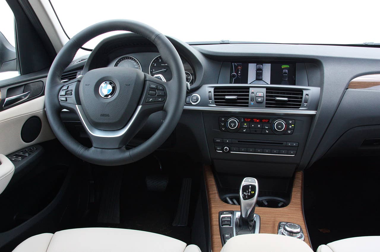 2011 BMW X3 interior