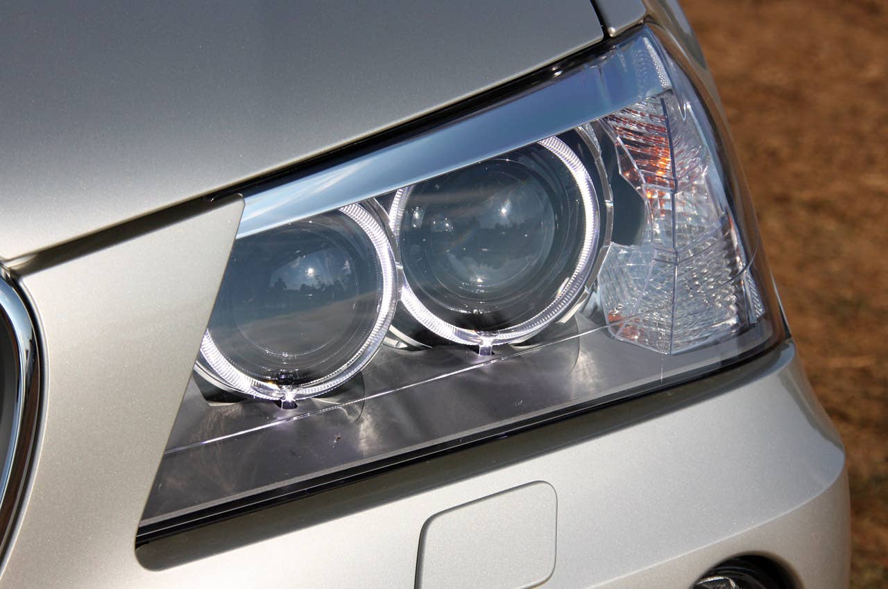 2011 BMW X3 headlight