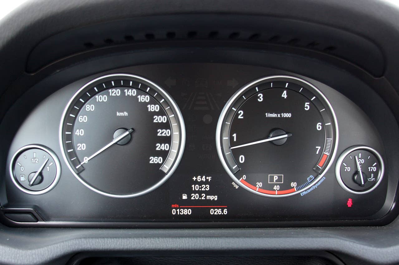 2011 BMW X3 gauges