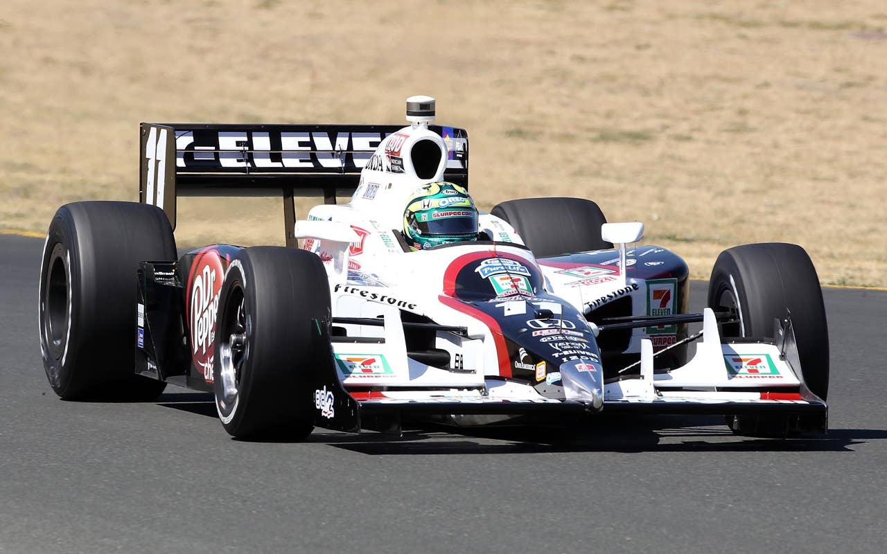 SONOMA, CA - AUGUST 21:  Tony Kanaan of Brazil, driver of the #11 Team 7-Eleven/Dr. Pepper Andretti Autosport Dallara Honda drives during qualifying for the IZOD IndyCar Series Grand Prix of Sonoma at Infineon Raceway on August 21, 2010 in Sonoma, California.  (Photo by Christian Petersen/Getty Images)