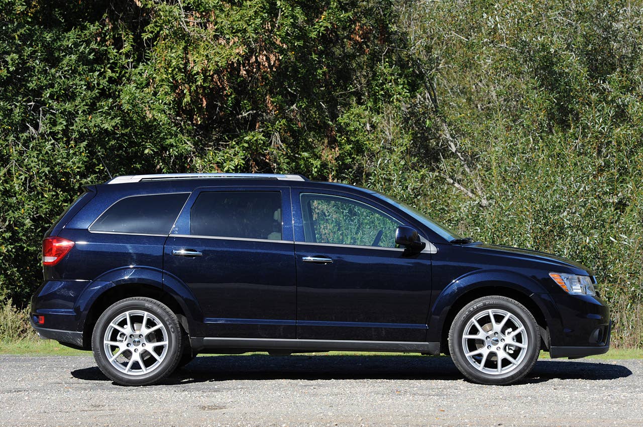 2011 Dodge Journey side view