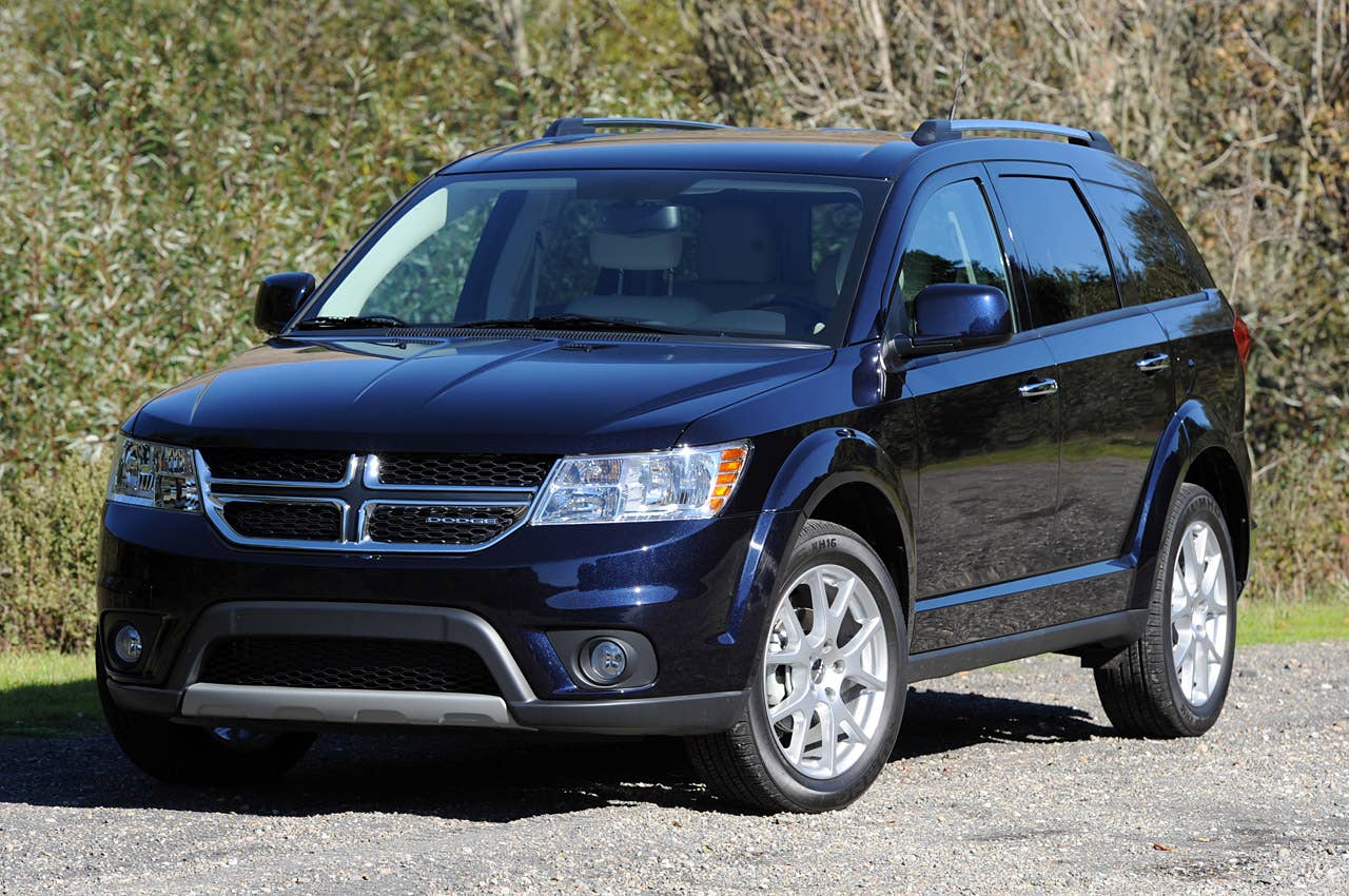 2011 Dodge Journey front 3/4 view
