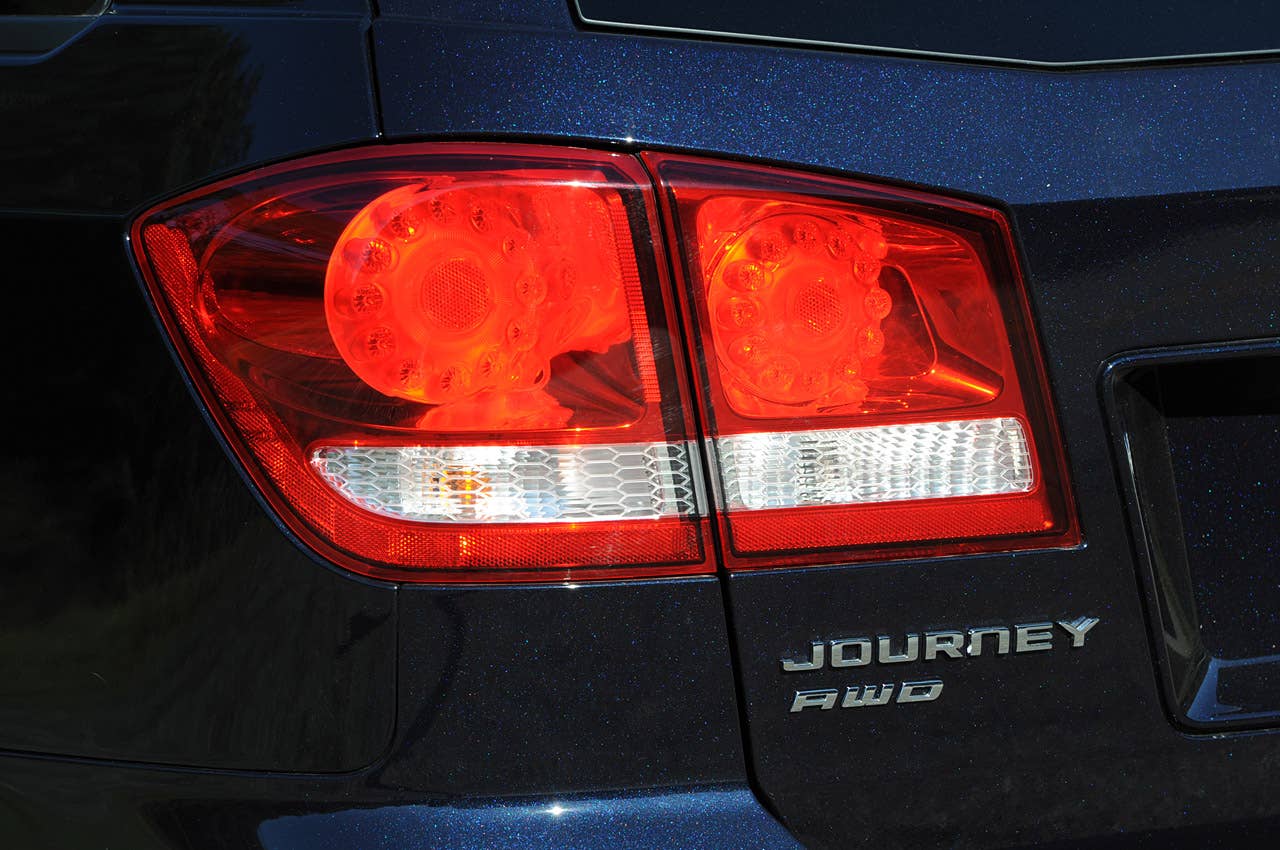 2011 Dodge Journey taillight