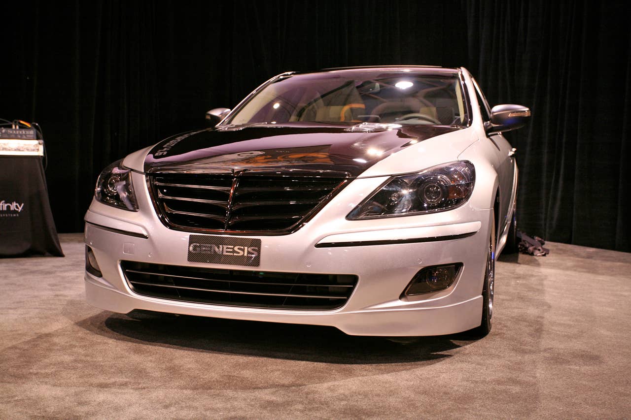 SEMA 2008: Hyundai debuts tuned Genesis Sedans, 460-hp supercharged V8 ...