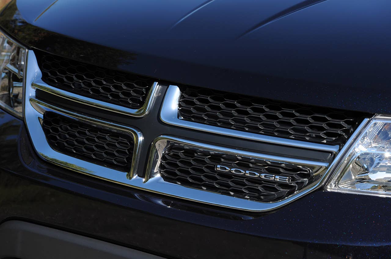 2011 Dodge Journey grille