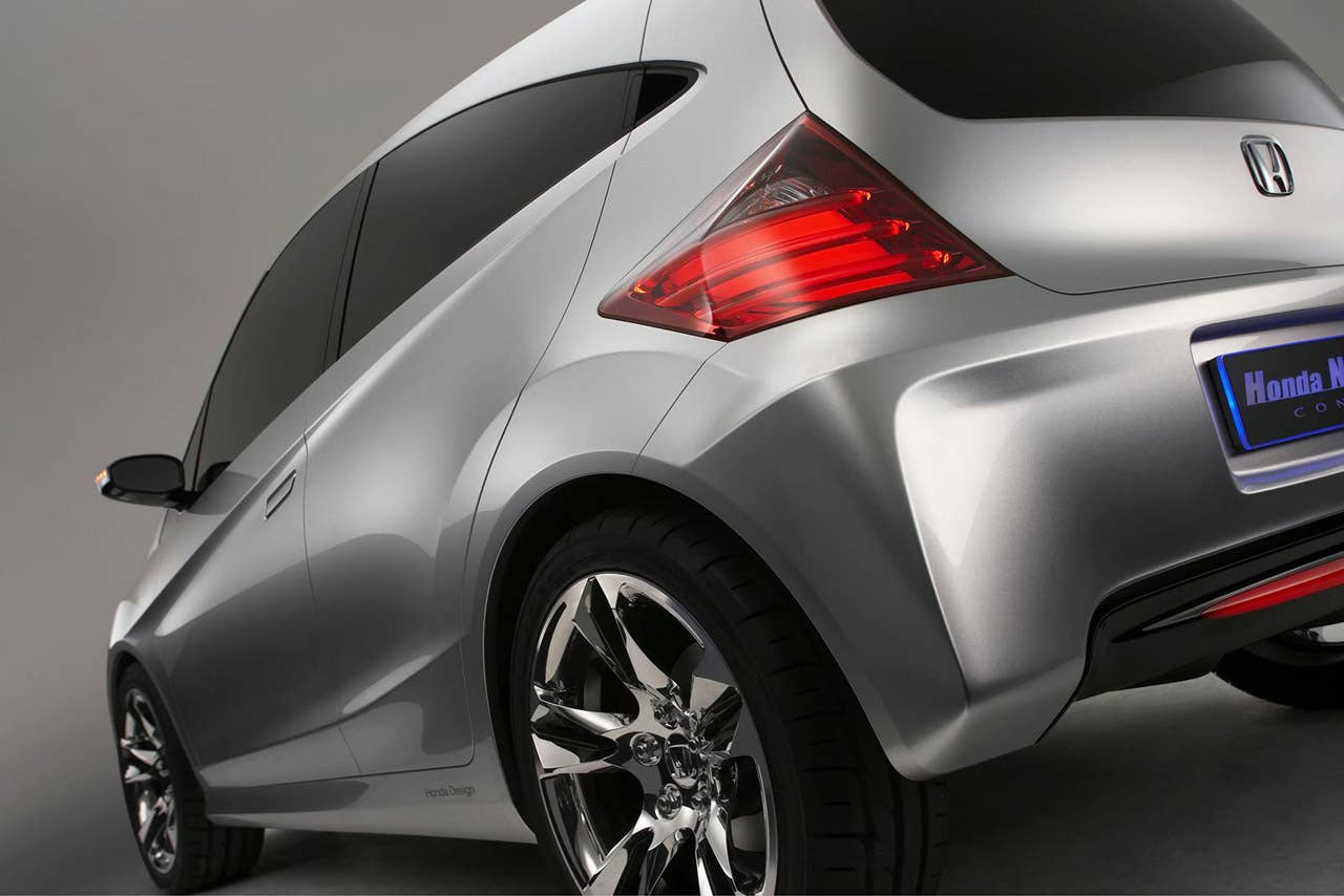 Honda New Small Vehicle Concept rear 3/4