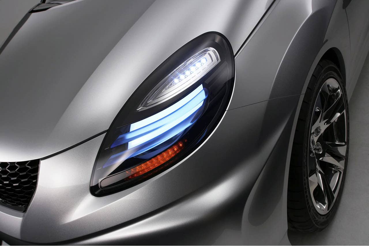 Honda New Small Vehicle Concept headlight